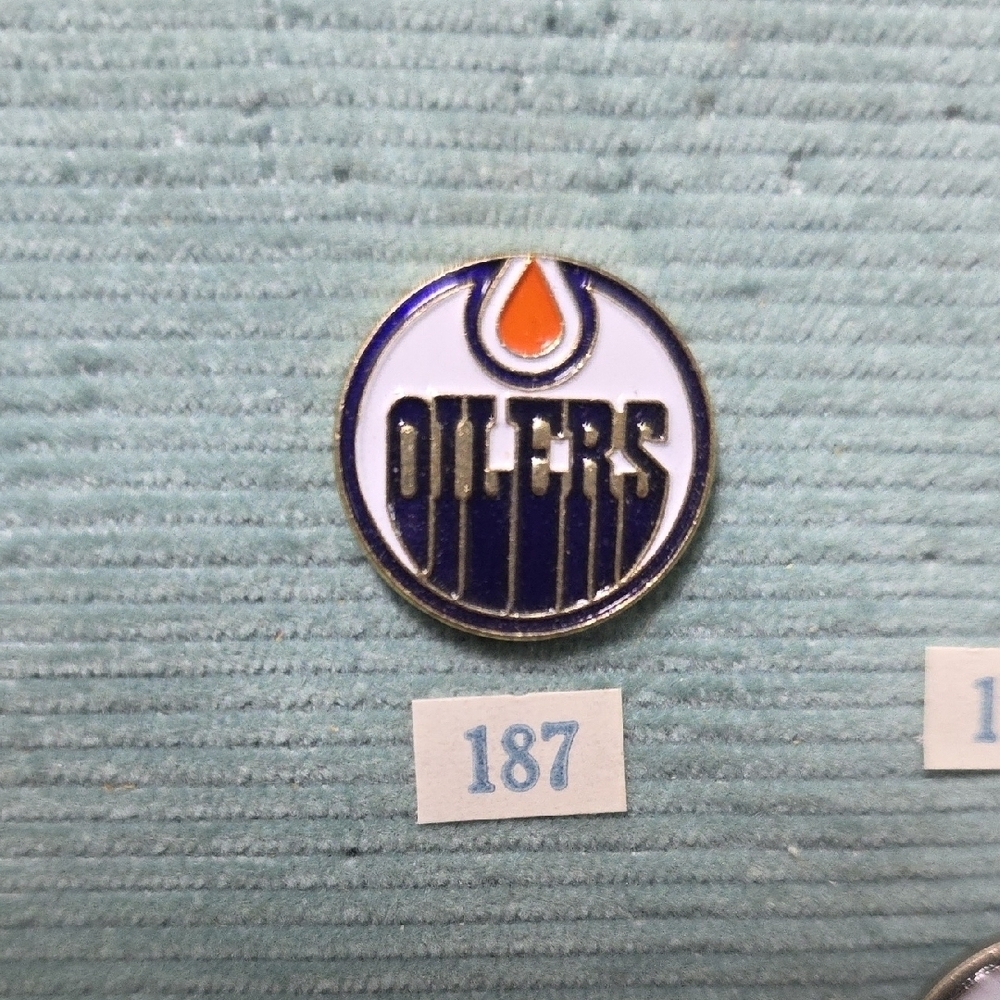 Edmonton Oilers NHL Pin